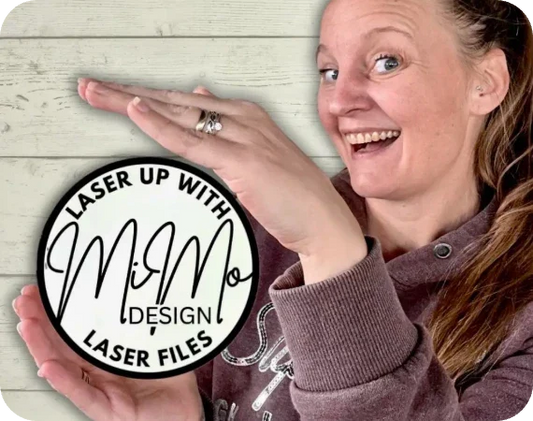 ミアが22時間で4,000ドルを稼いだ！ワイングラス彫刻で成功したレーザー彫刻ストーリー